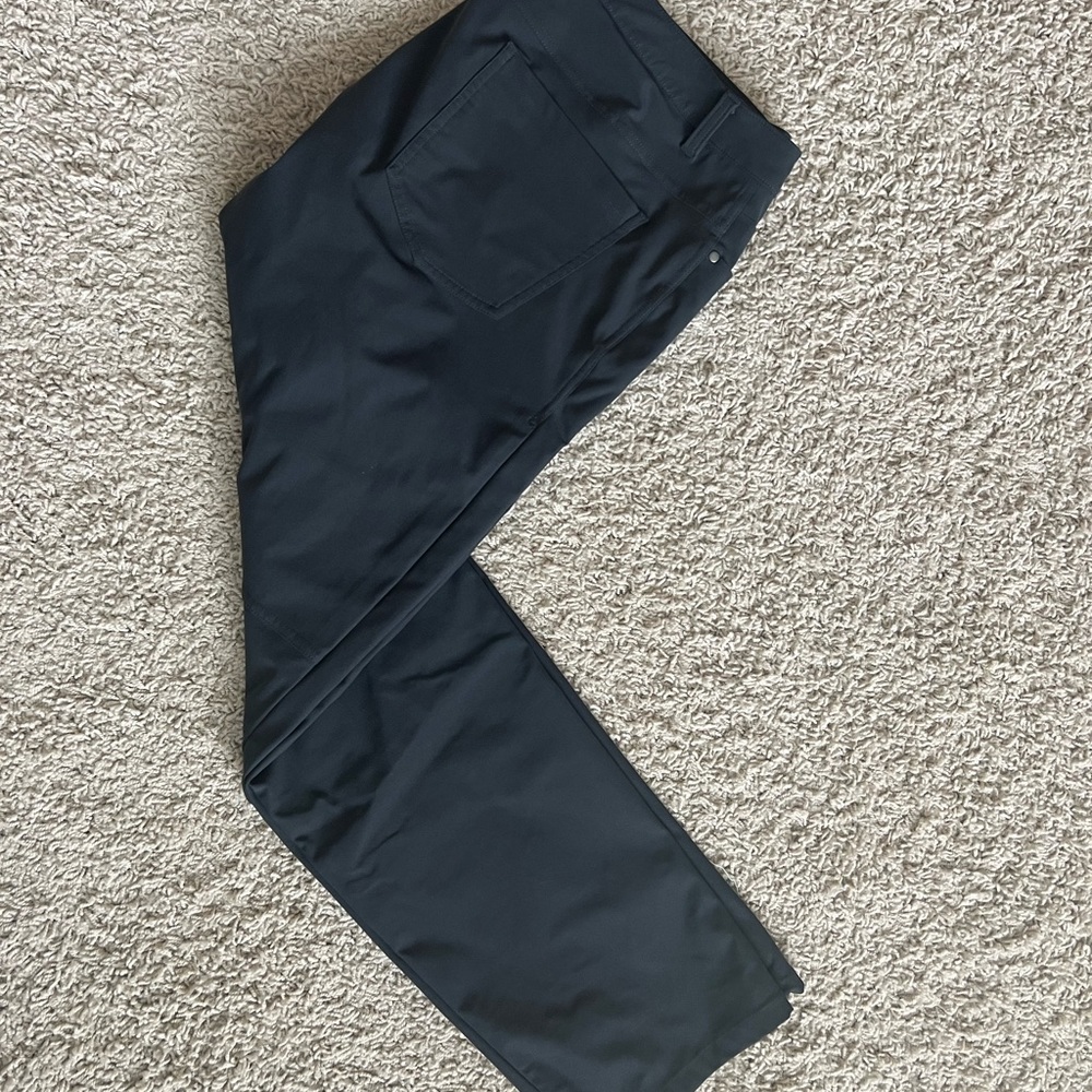 Lululemon ABC Classic Fit Pant - Warpstream - 34x32 - Like New